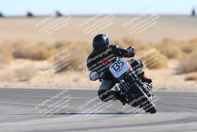 media/Jan-10-2025-CVMA Friday Practice (Fri) [[489e0da257]]/Group 4 and Trackday/Session 4 (Turn 16)/